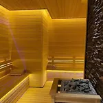 Apartment Grand Sapphire Aglantzia