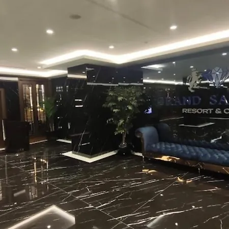 Grand Sapphire Resort Apartment Aglantzia