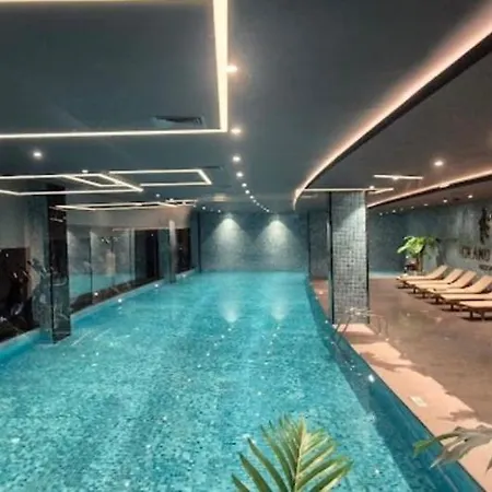 Grand Sapphire Resort