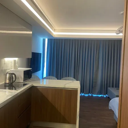 Grand Sapphire Resort