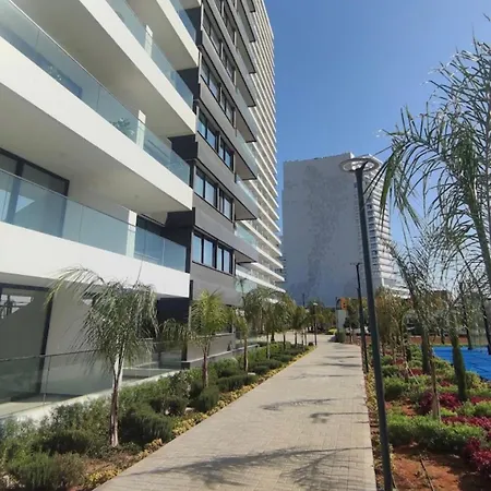 Grand Sapphire Resort Aglantzia
