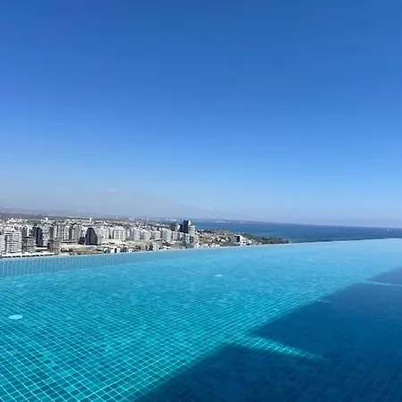 Grand Sapphire Διαμέρισμα Aglantzia