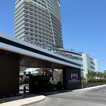 Διαμέρισμα Grand Sapphire Aglantzia